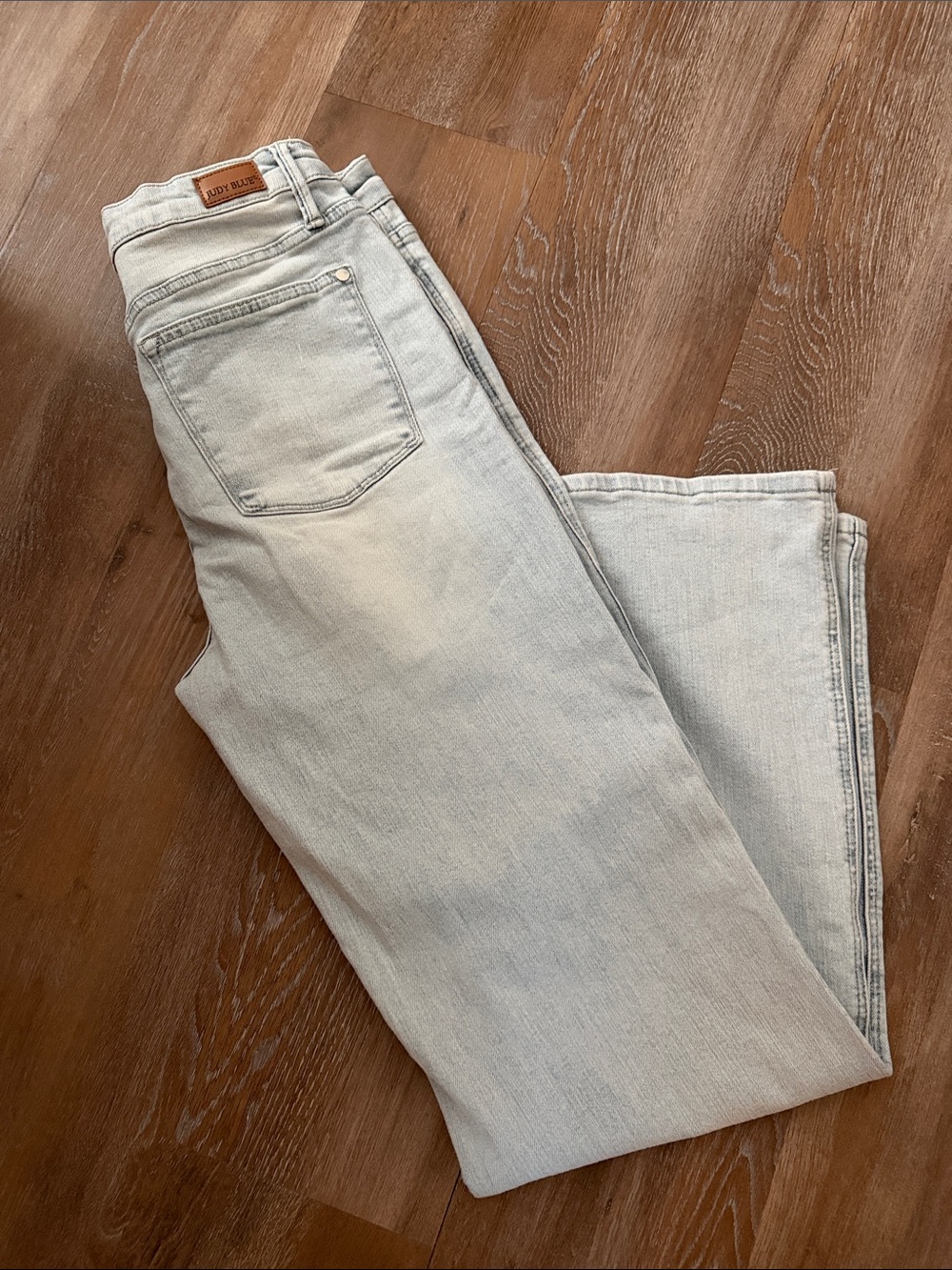 Judy Blue Light Wash Jeans